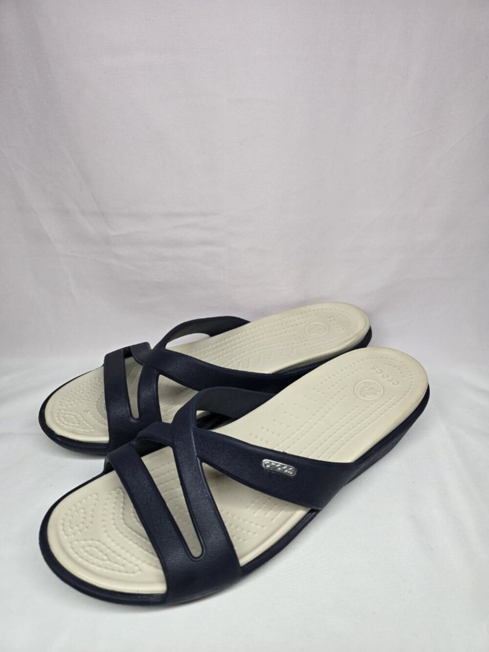 CROCS Patricia II Womens Size 11 Navy Blue/Beige Criss Cross Low Wedge Sandals